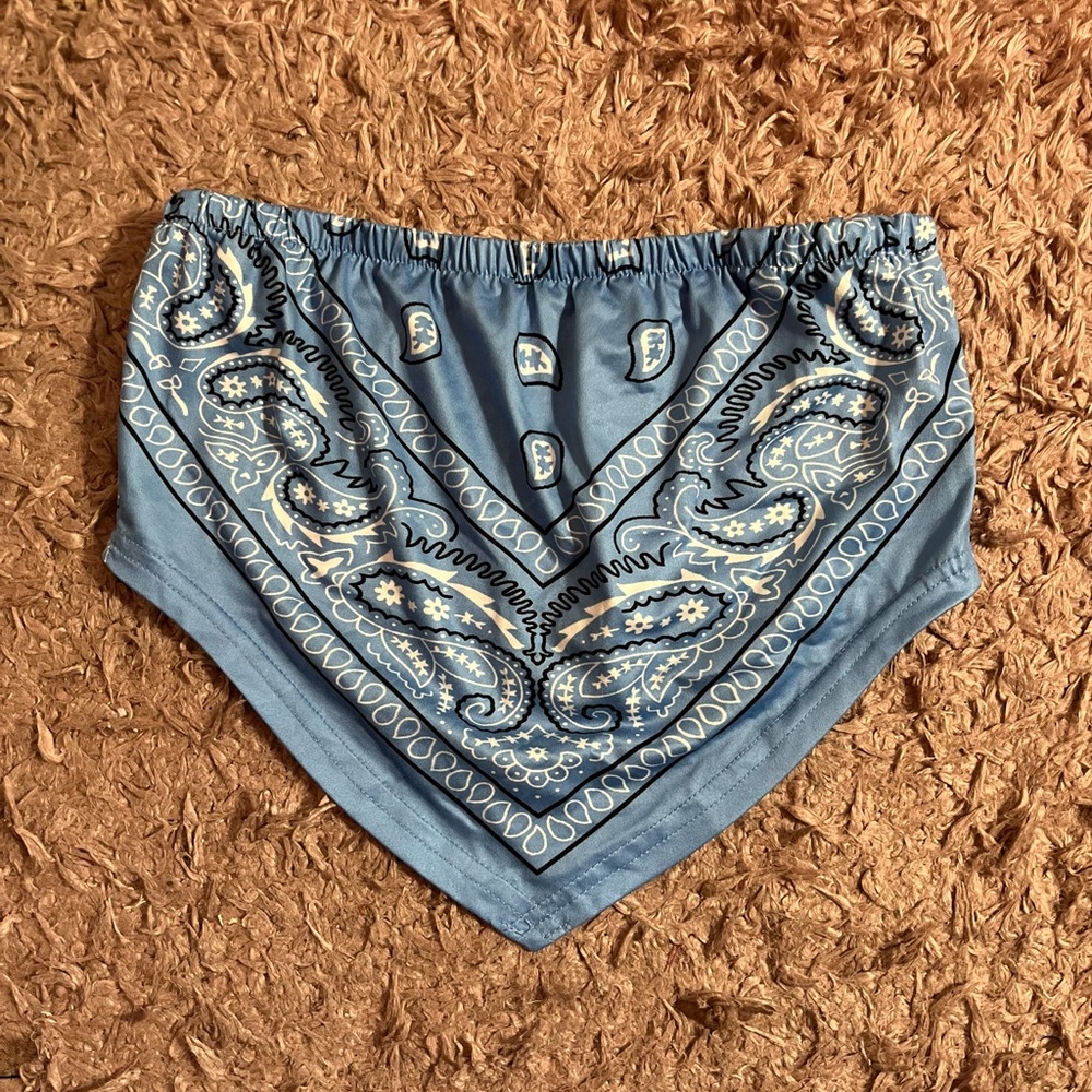 Blue bandana crop top